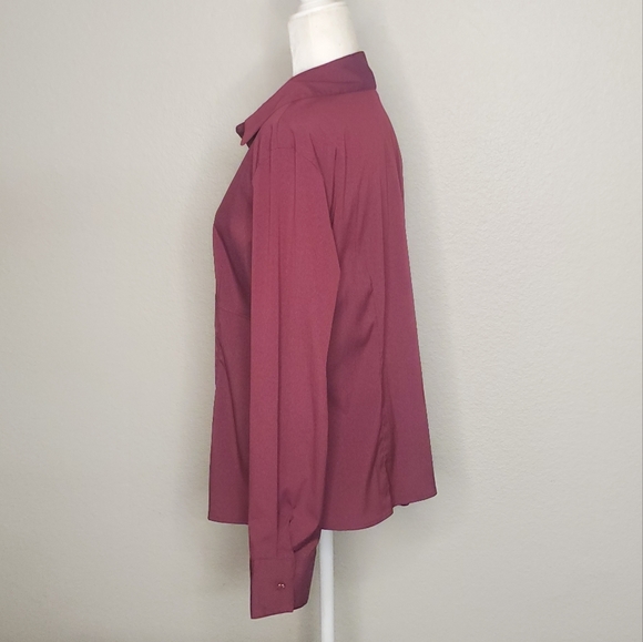 Scott Taylor Plum Red Long Sleeve Button Up Blouse Size Large - Picture 2 of 6